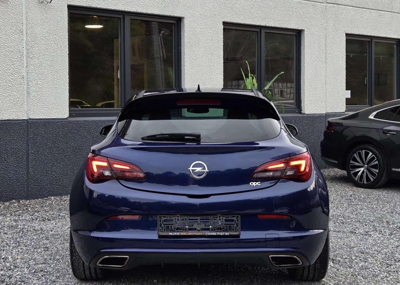 Opel Astra GTC 2.0 Turbo 280CV S&S 3p. OPC