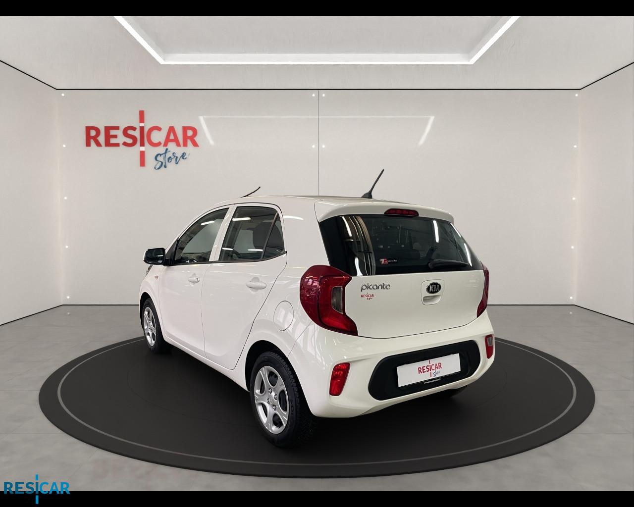 KIA Picanto 1.0 Active 66CV IDONEA NEOPATENTATO