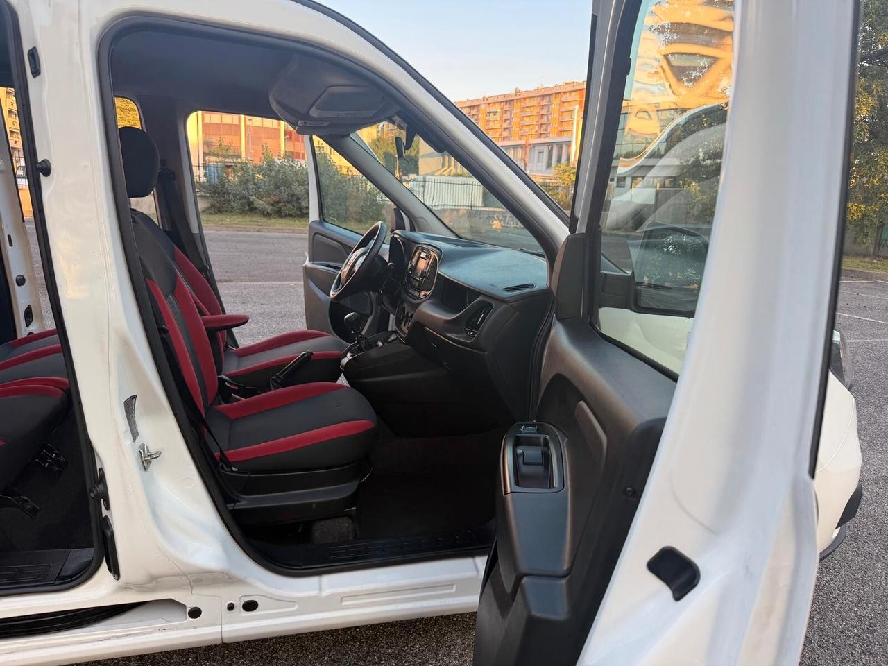 Fiat Doblò 1.6 MJT 120CV S&S PC Combi N1 Lounge