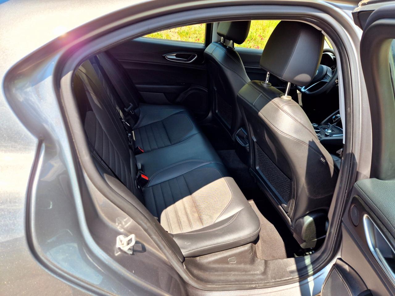 Alfa Romeo Giulia 2.2 Turbodiesel 180 CV AT8 Super