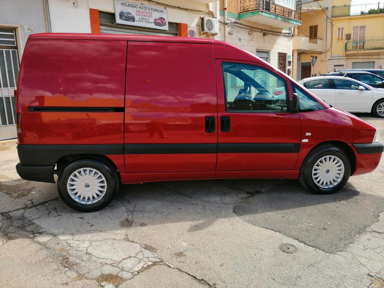 Fiat Scudo 2.0 JTD/109 Furgone Lusso 900kg