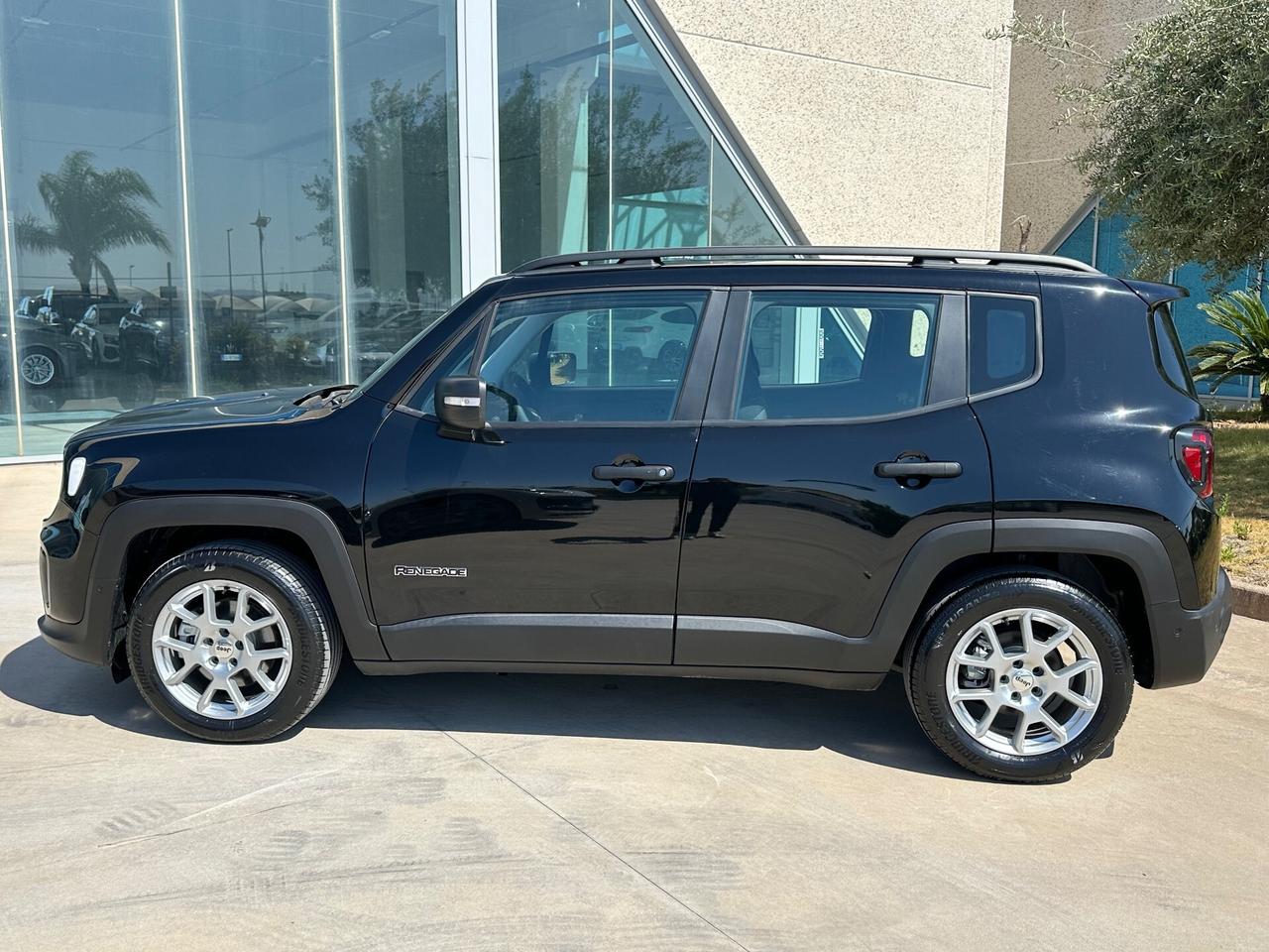 Jeep Renegade 1.5 Altitude offerta T-Stock prezzo imperdibile
