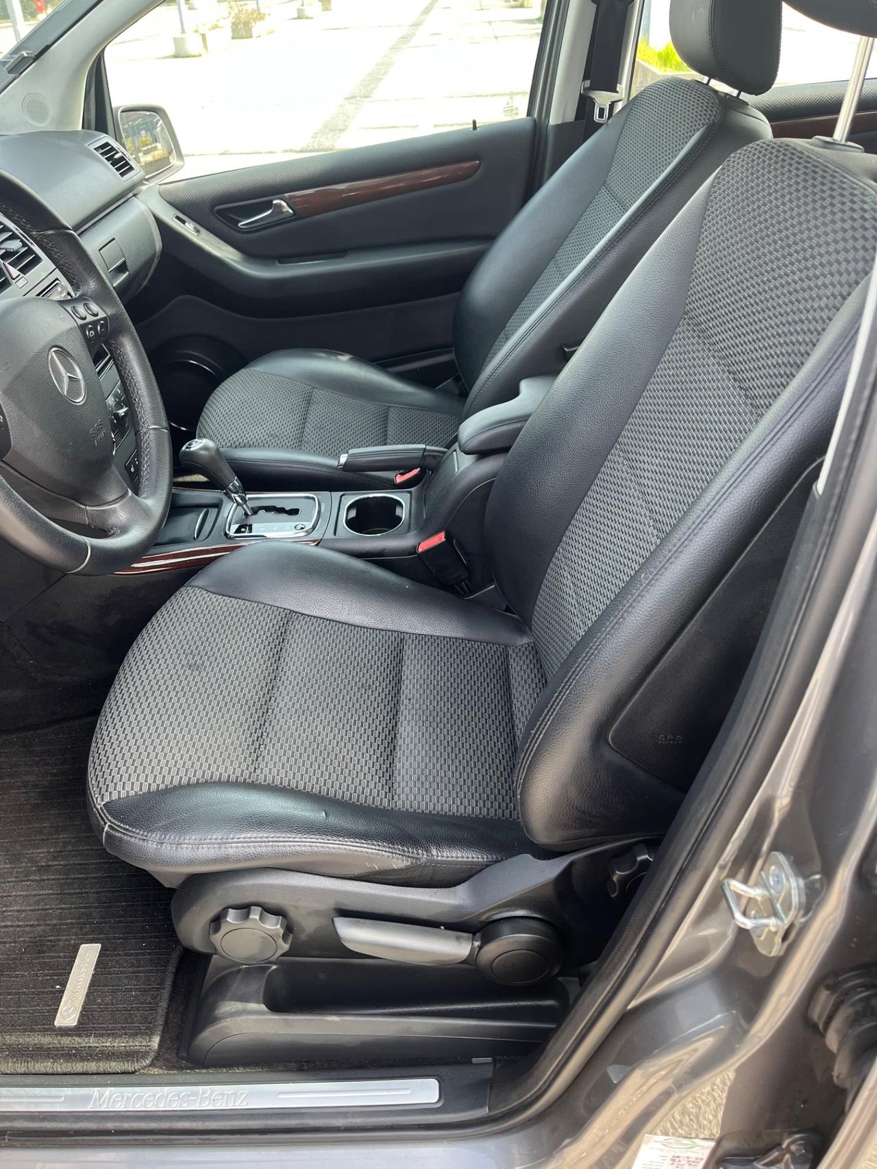 Mercedes-benz A 160 AUTOMATIC Executive