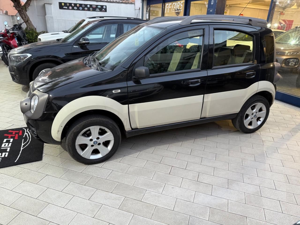 Fiat Panda 1.3 MJT 16V 4x4 Cross