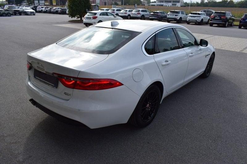 Jaguar XF 2.0 D 180 CV AWD aut. Prestige