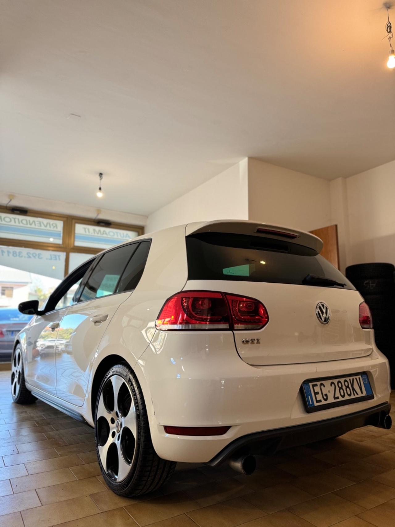 Volkswagen Golf GTI Golf 2.0 TSI DSG 5p. GTI