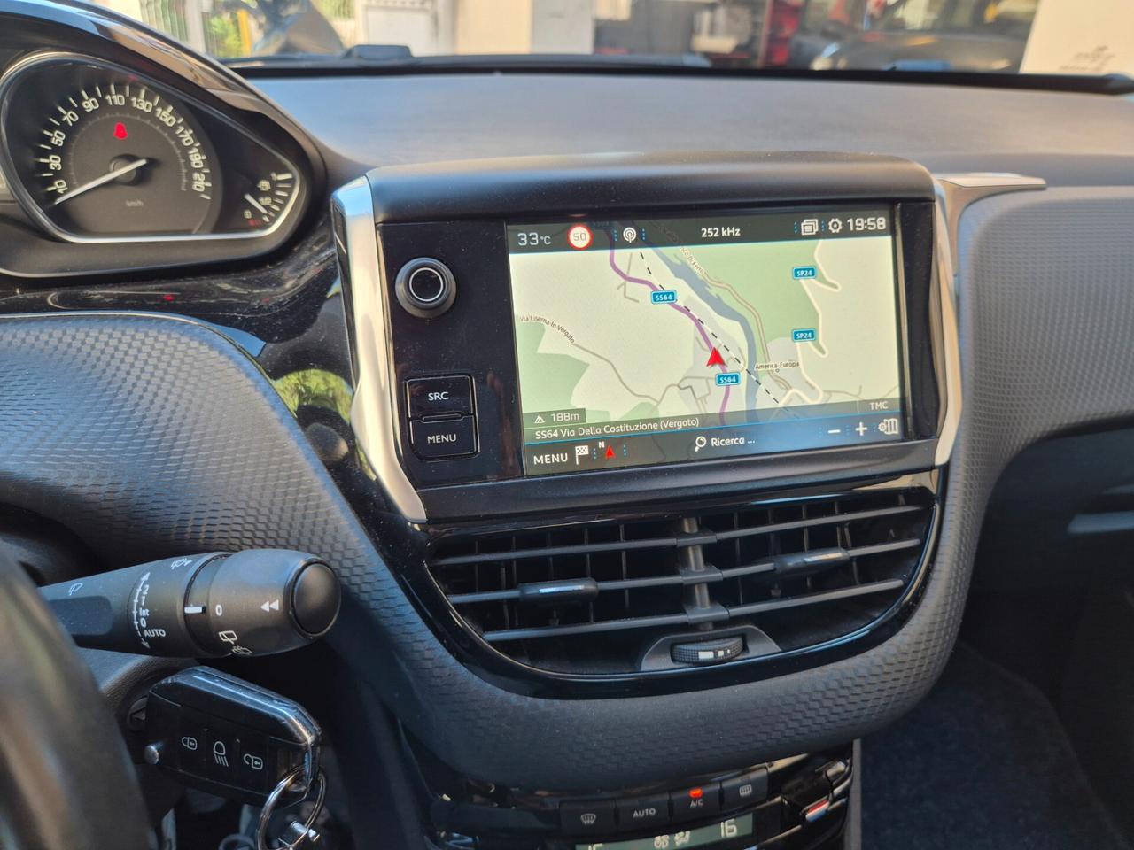 Peugeot 2008 PureTech Turbo 110 S&S Allure