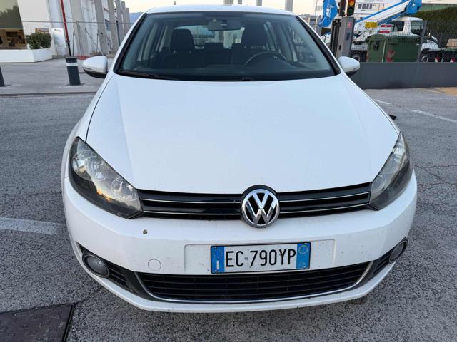 VOLKSWAGEN Golf 1.6 TDI 5p Highline senza nessun lavoro da fare
