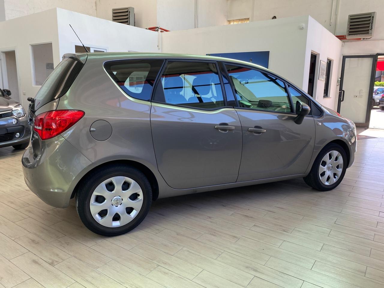 Opel Meriva 1.4 Cosmo 120cv