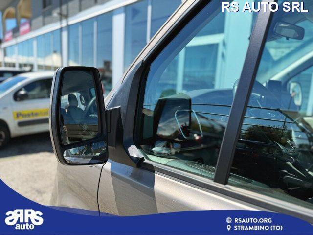 FORD Tourneo Custom 310 2.0 TDCi 130CV PC Titanium