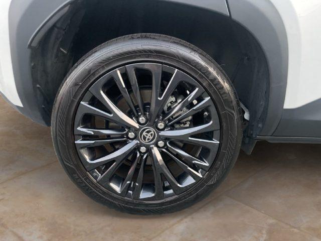 TOYOTA Yaris Cross 1.5 Hybrid 5p. E-CVT Adventure