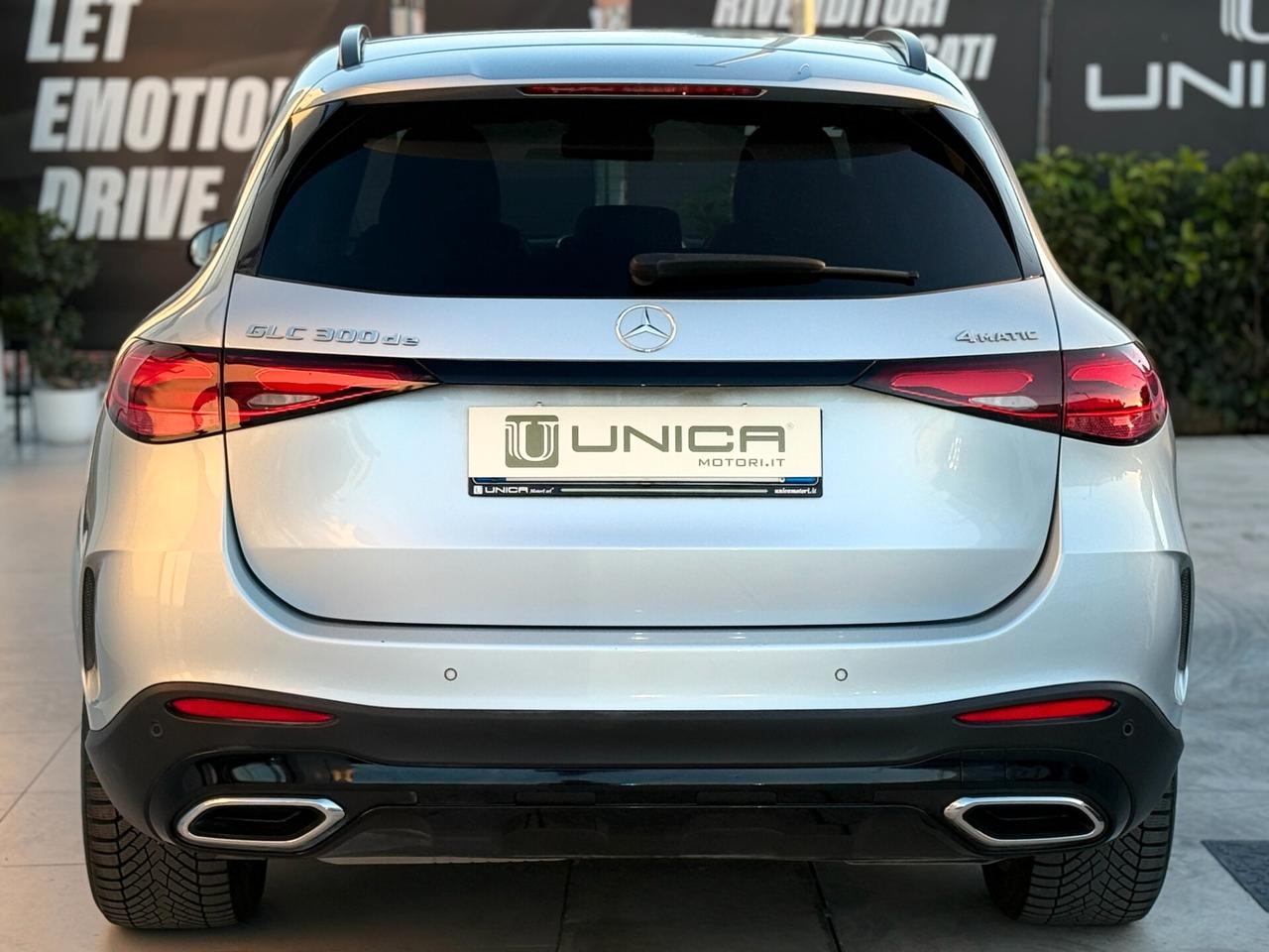 Mercedes-Benz GLC 300 DE 197 CV phev (eq-power) AMG PREMIUM 4matic IVA ESPOSTA