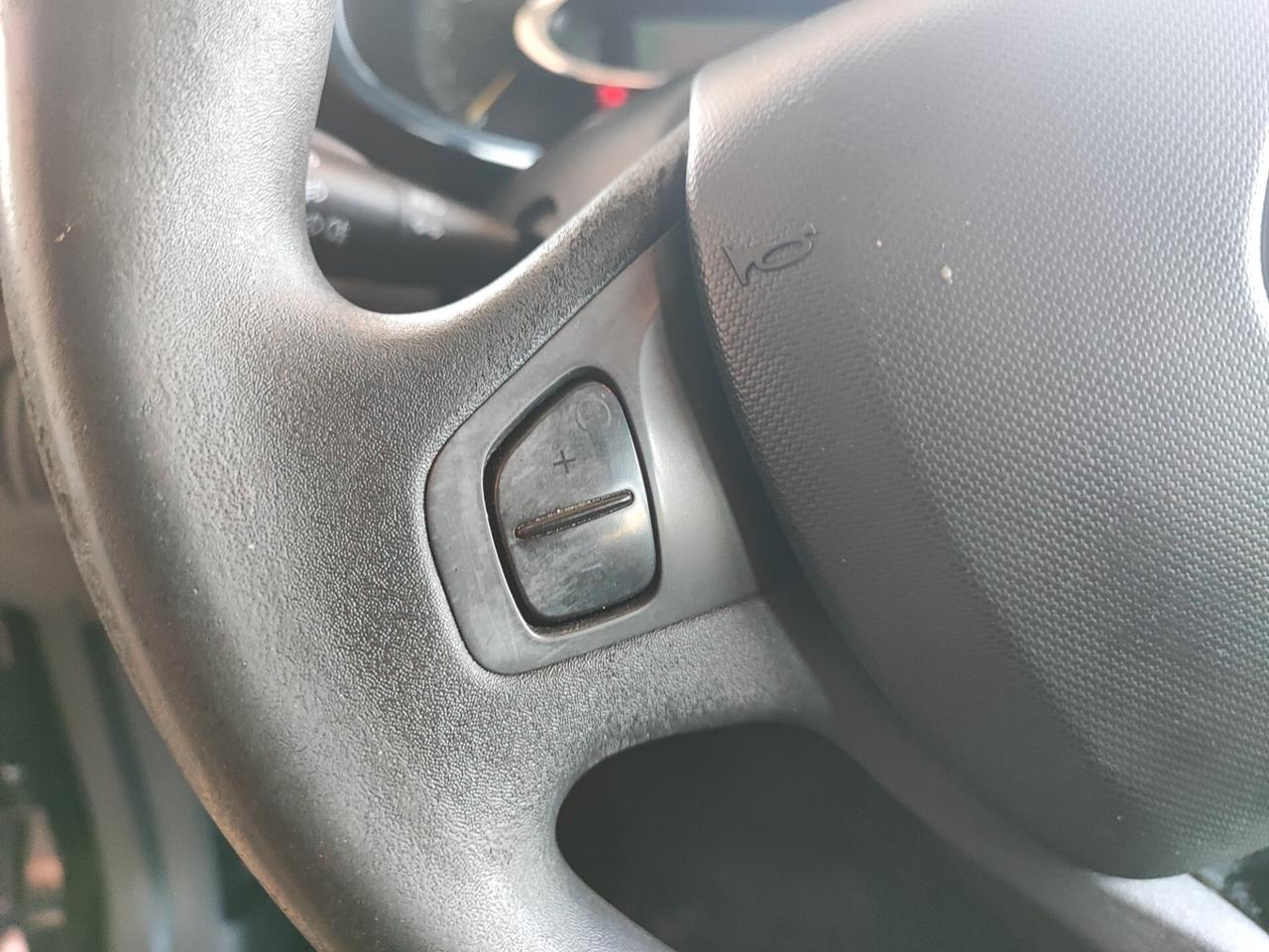 Renault Clio 1.5 dCi 8V 75CV 5 porte Wave