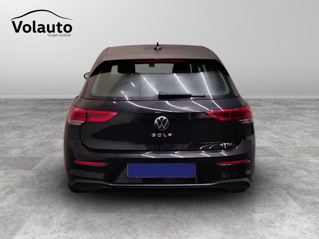 VOLKSWAGEN Golf VIII 2020 - Golf 1.0 etsi evo Life 110cv dsg