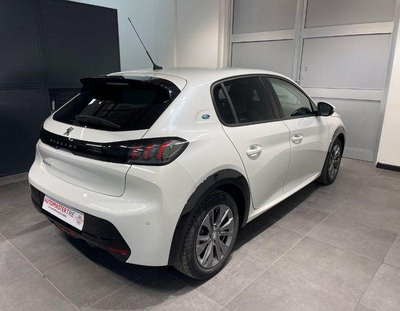 Peugeot 208 motore elettrico 136 CV 5 porte Allure