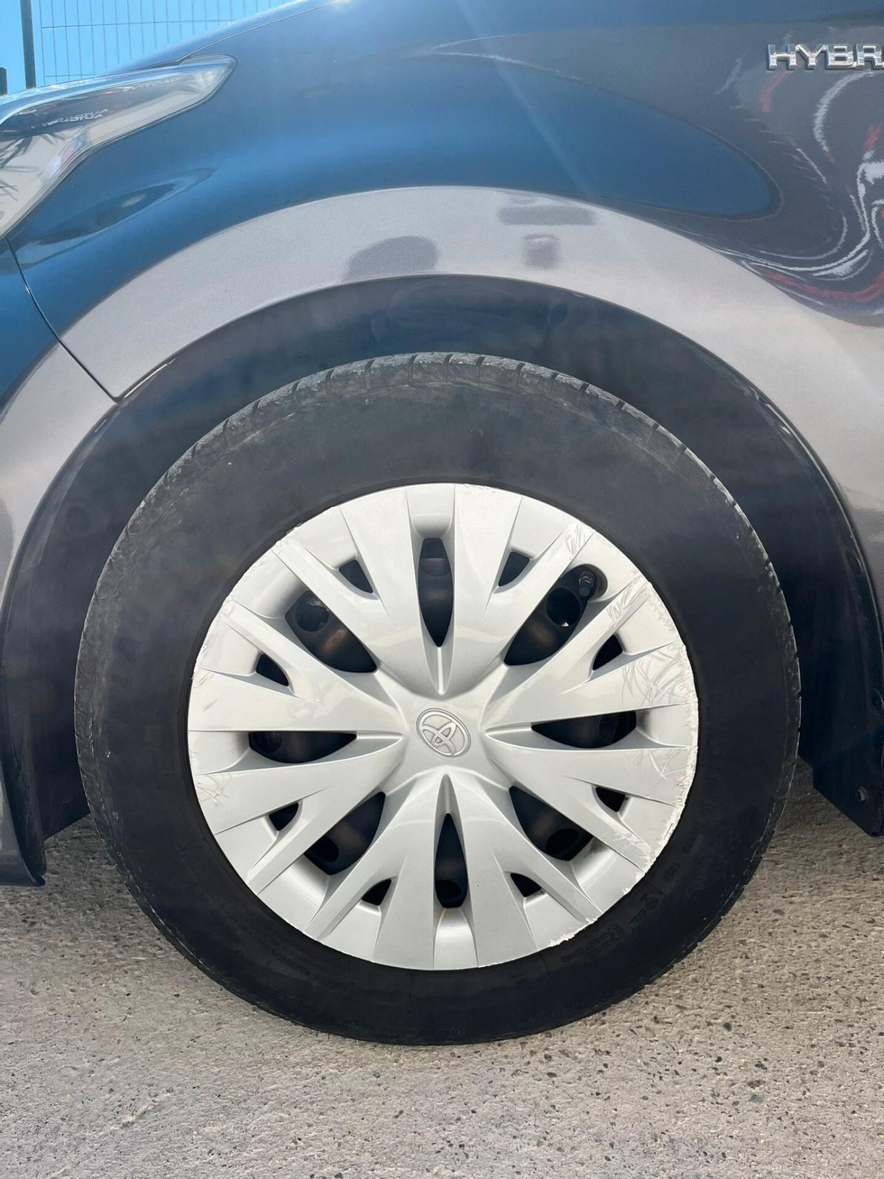 Toyota Yaris 1.5 Hybrid 5 porte Business