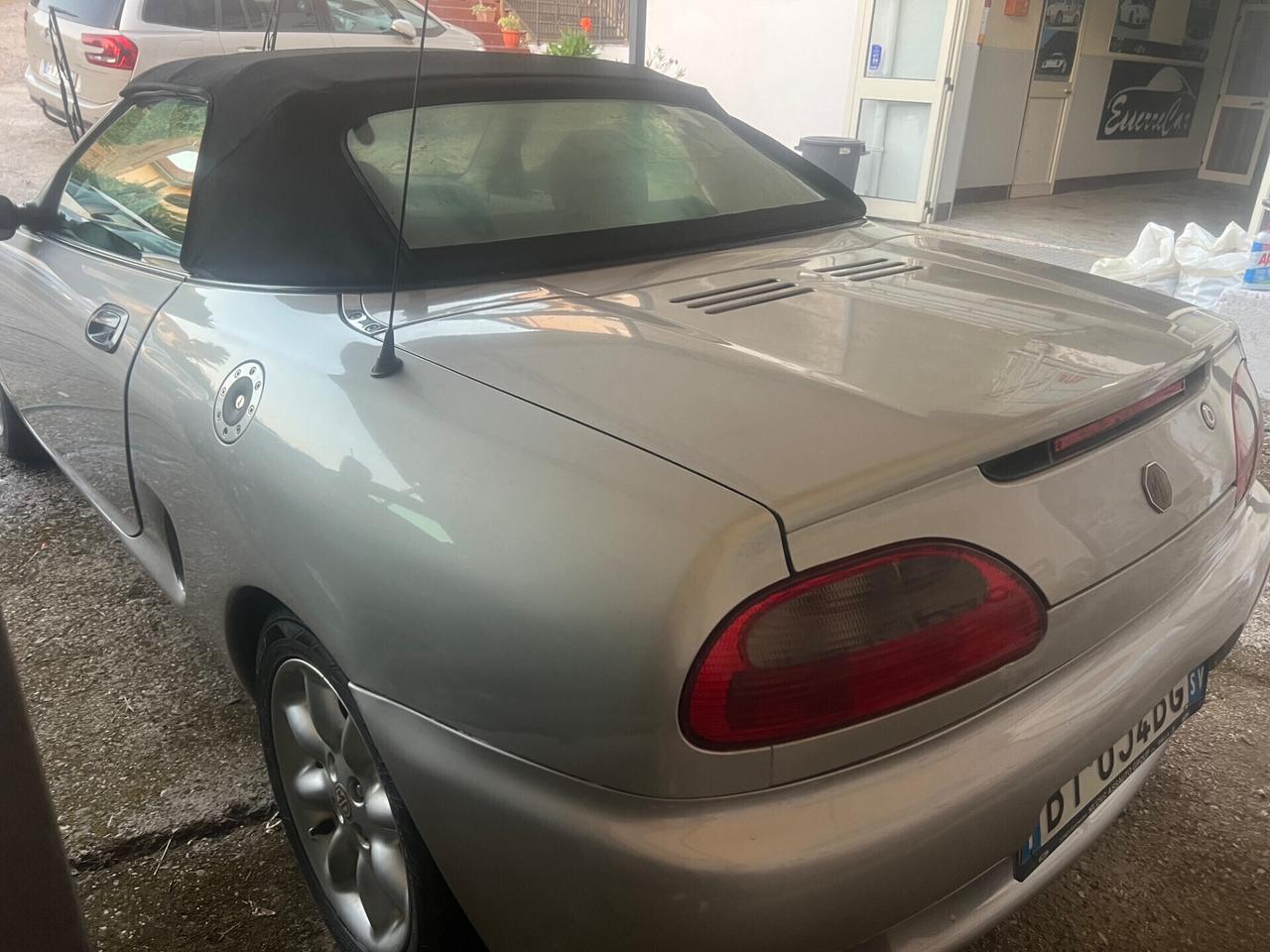 Mg MGF 1.6i cat