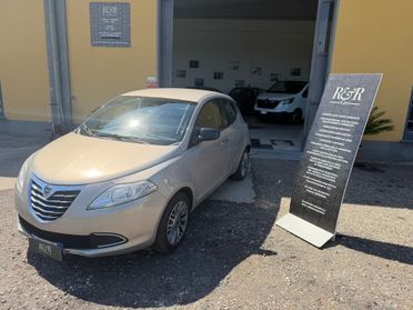 Lancia Ypsilon 0.9 TwinAir 85 CV 5 porte S&S Gold
