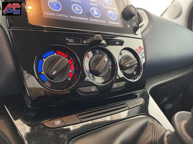 Lancia Ypsilon 1.0 FireFly 5 porte S&S Hybrid Platino