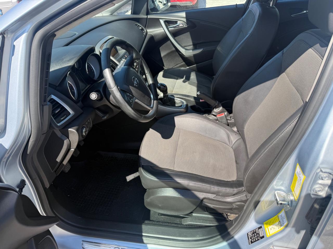 Opel Astra 1.7 CDTI 110CV Sports Tourer Cosmo