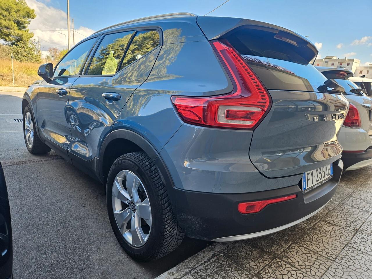 Volvo XC40 2.0 d3 Momentum geartronic N1