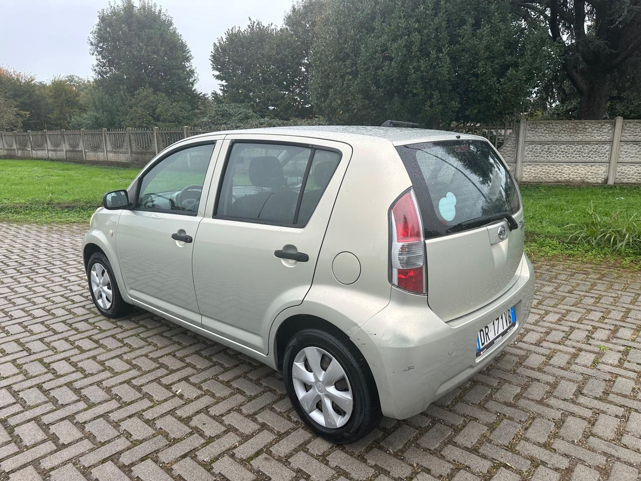 Daihatsu Sirion 1.0 Hiro Green Powered