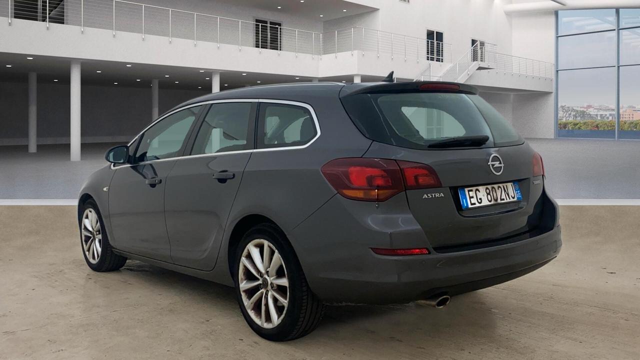 Opel Astra sw Euro 5 1.6 Turbo 180cv 109 mila km