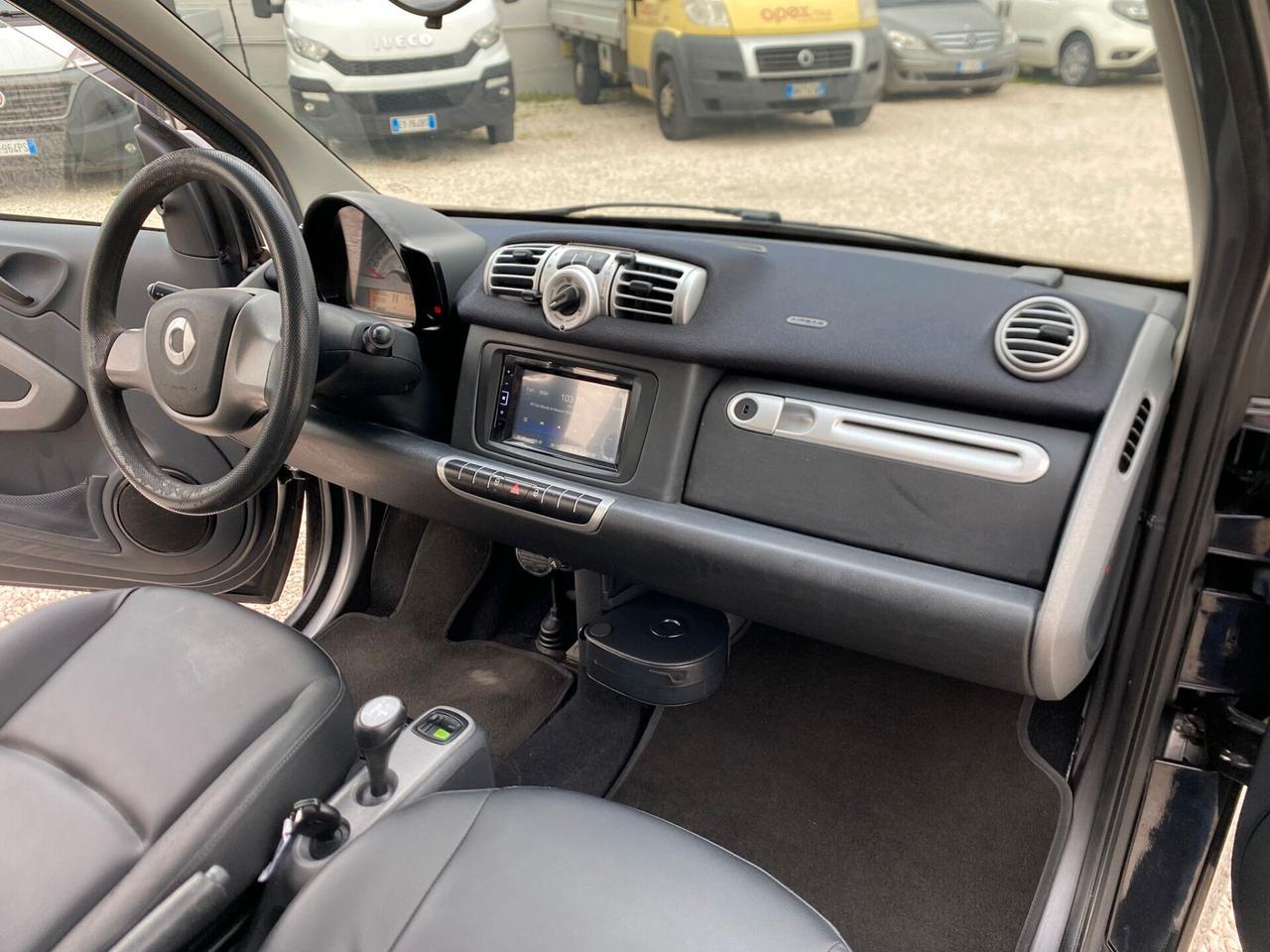 Smart ForTwo 1000 45 kW MHD coupé pure