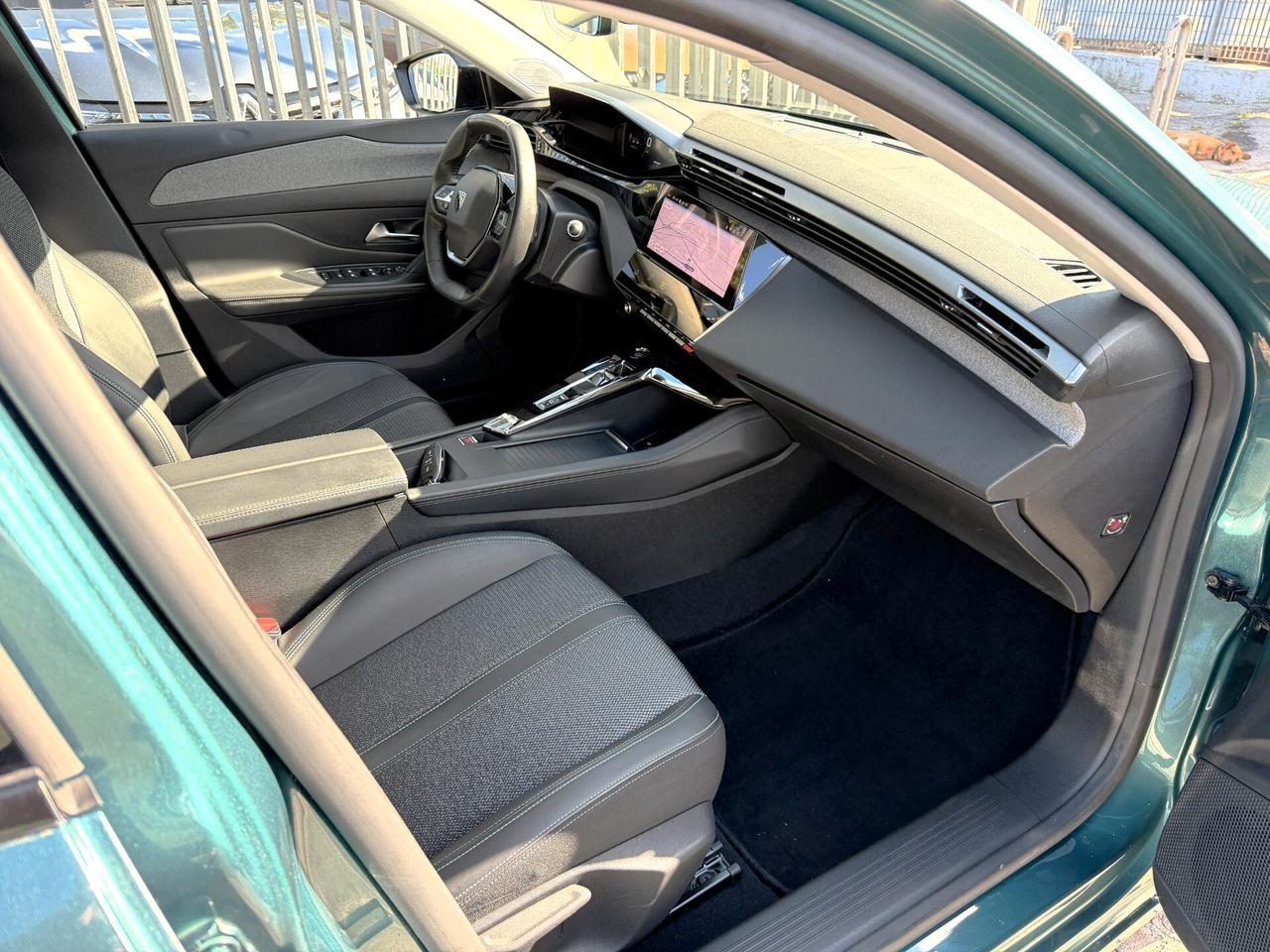 Peugeot 308 BlueHDi 130 S&S EAT8 SW Allure