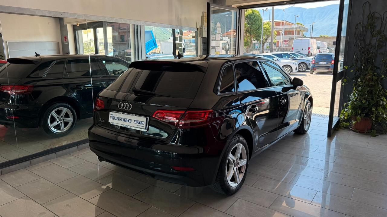 Audi A3 SPORTBACK 1600 TDI 6 MARCE
