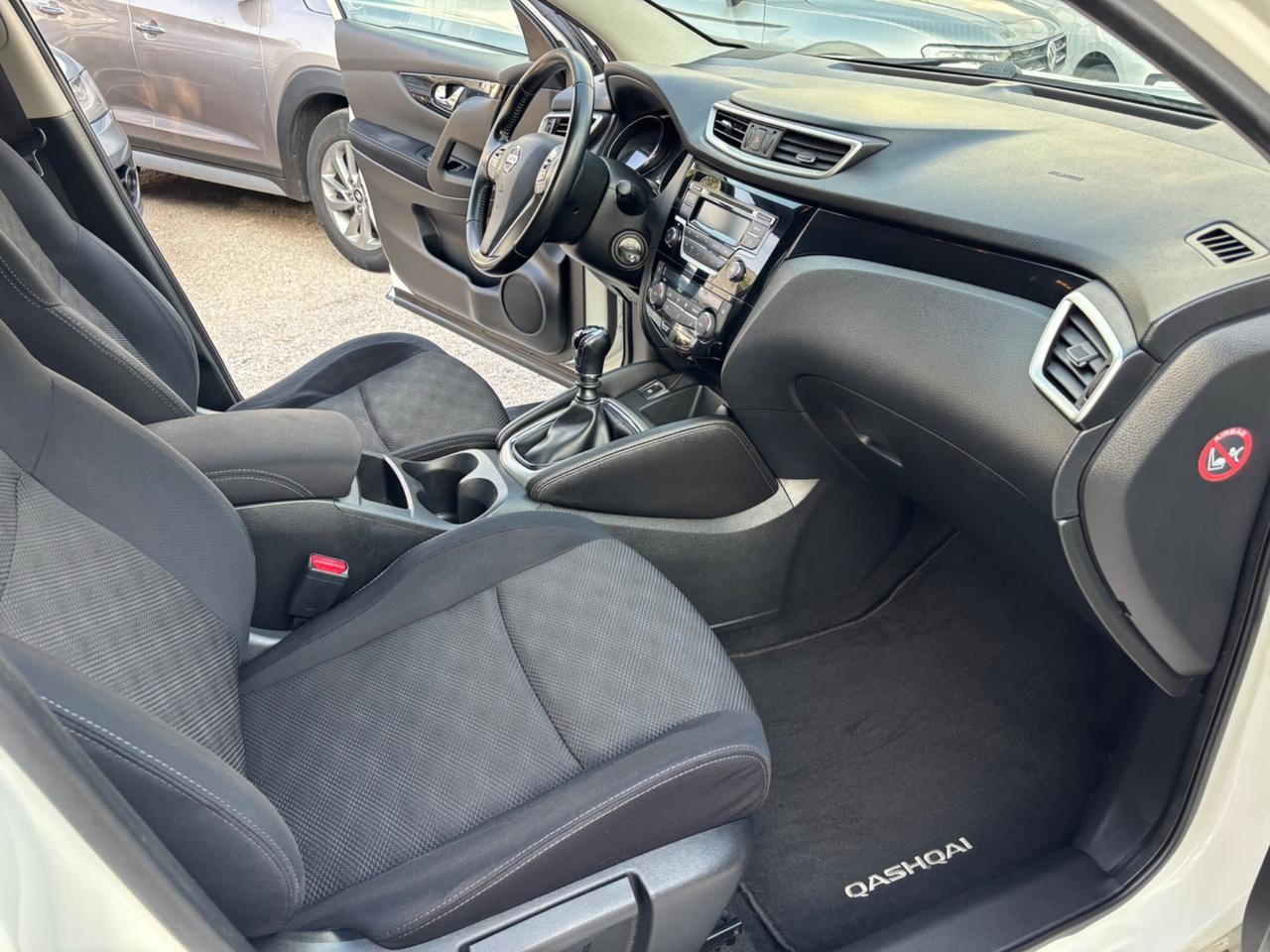 NISSAN QASHQAI 1.5DCI 110CV N-VISION PERFETTA