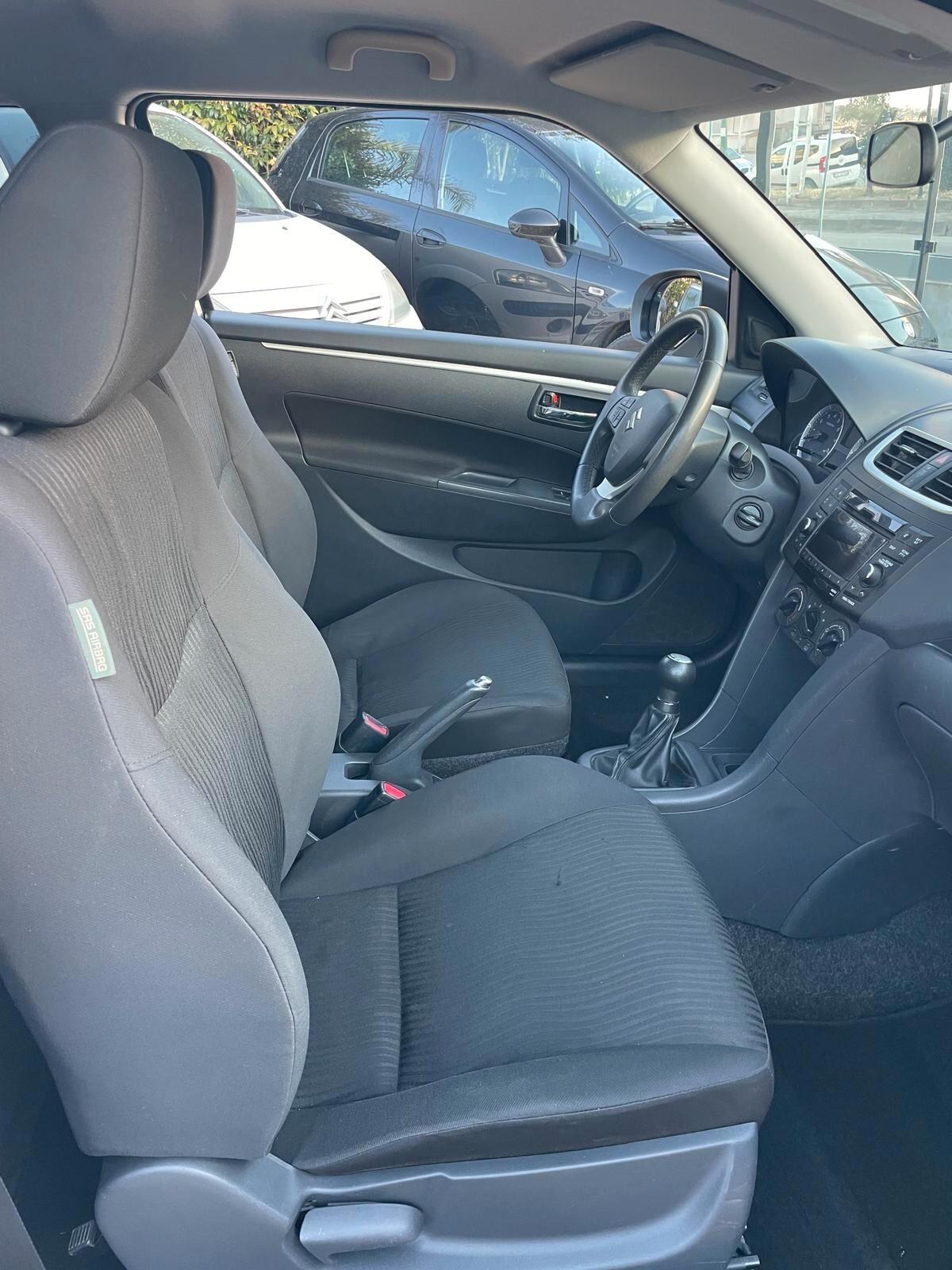 Suzuki Swift "Finanziabile Senza Busta Paga"