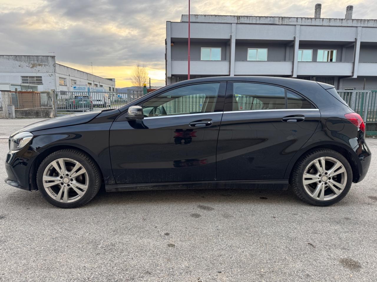 Mercedes-benz A 180d VENDUTA abbinata con bmw 316D