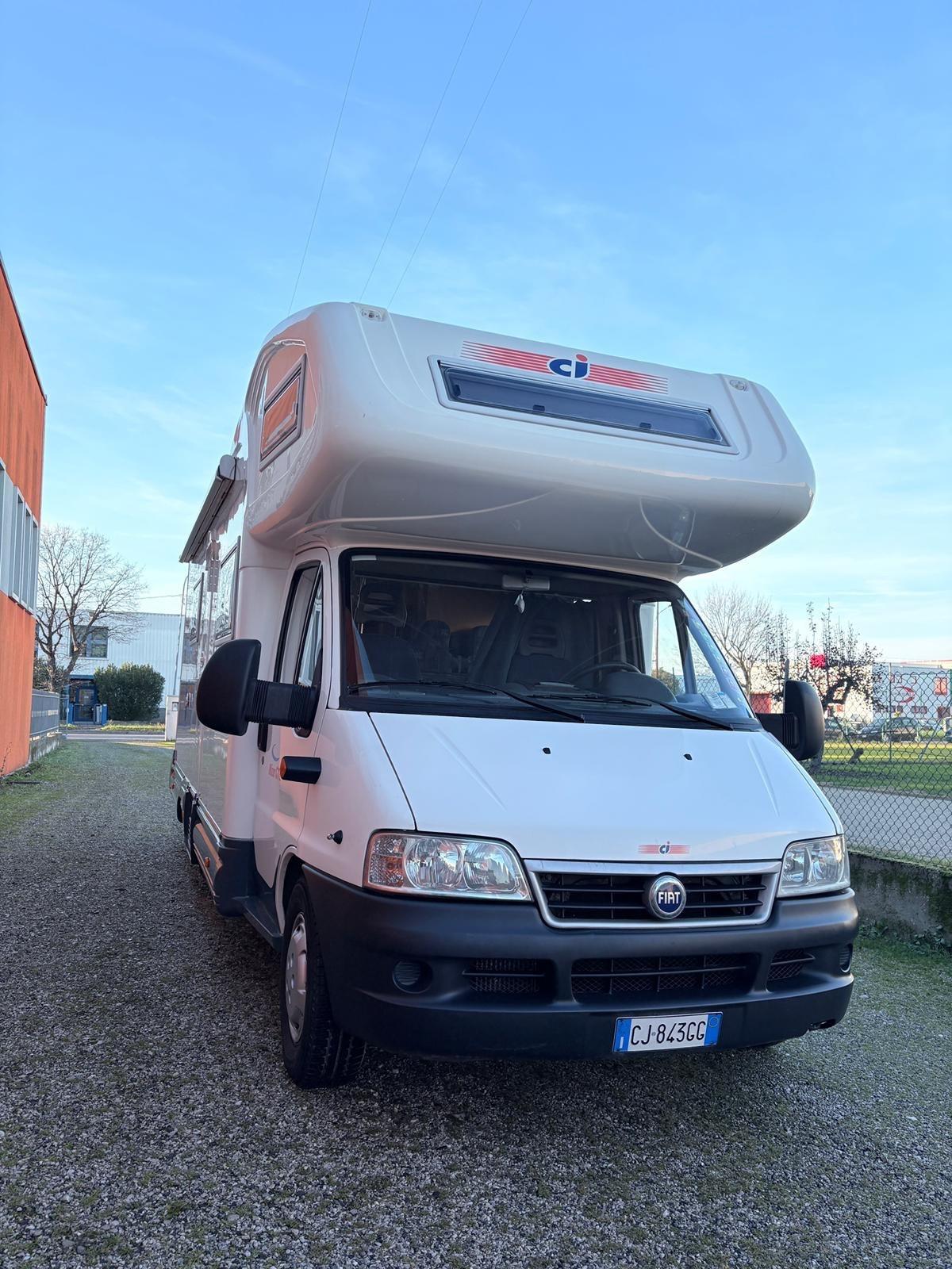Fiat ducato 2.8 anno 2003 . C