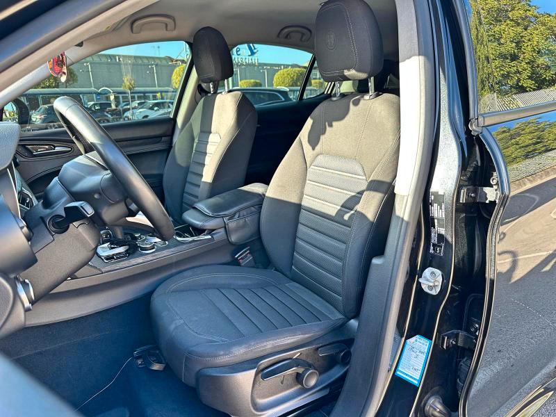 Alfa Romeo Stelvio 2.2 Turbodiesel 190 CV AT8 Q4 Business Garanzia