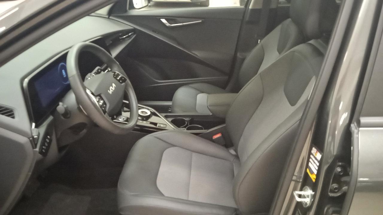 KIA Niro 1.6 gdi hev Evolution dct6