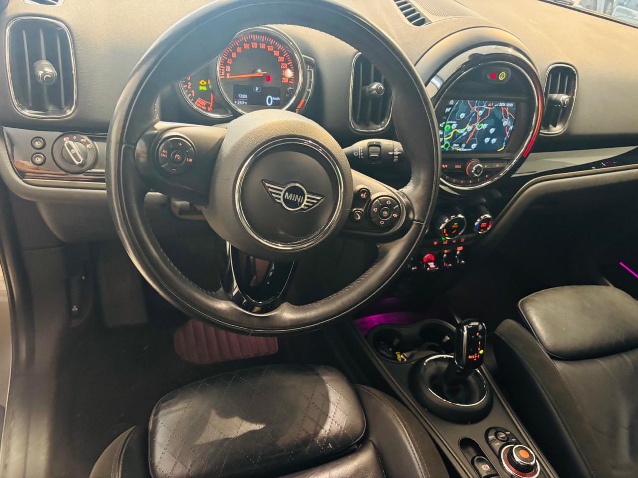 Mini Cooper D Countryman 2.0 Business ALL4 Automatica