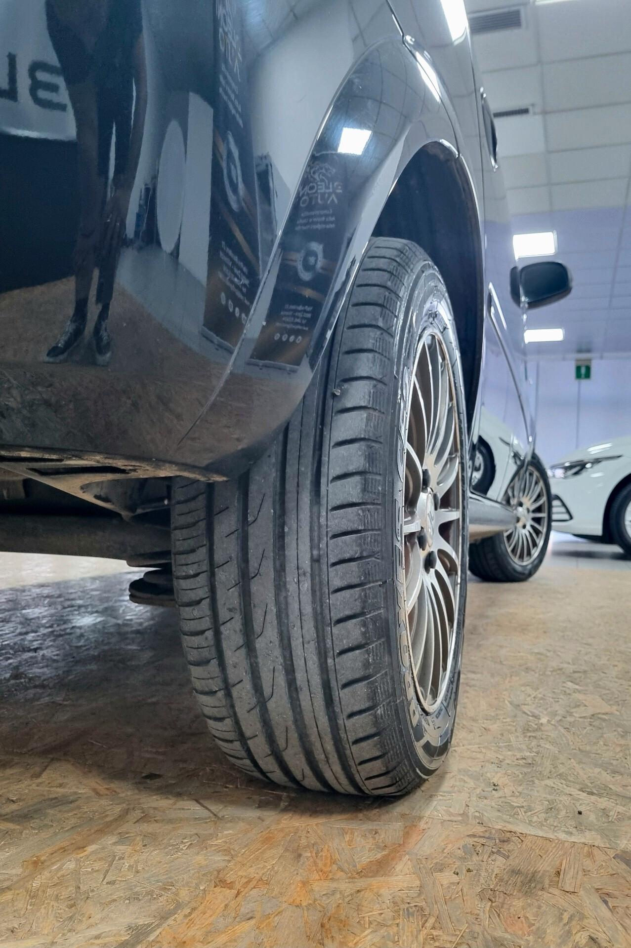 OPEL MERIVA 1.4 BENZINA 90CV NEOPATENTATI
