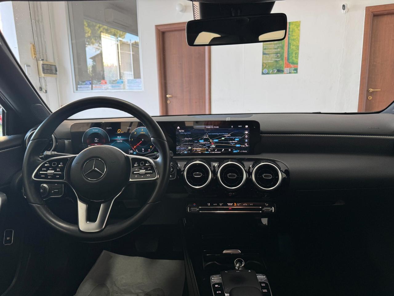 Mercedes-benz A 180 sedan d Automatic Executive pelle navi