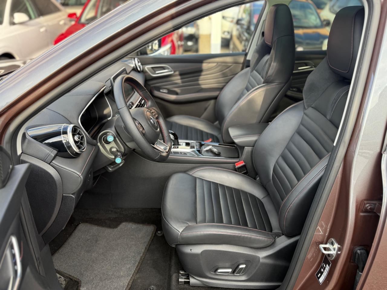 Mg HS 1.5T-GDI Luxury Automatica 19.000km