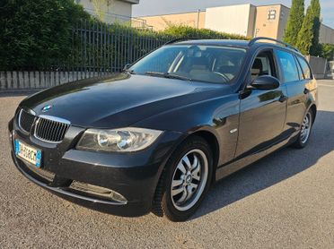 Bmw 320i cat Touring TETTO PANORAMICO