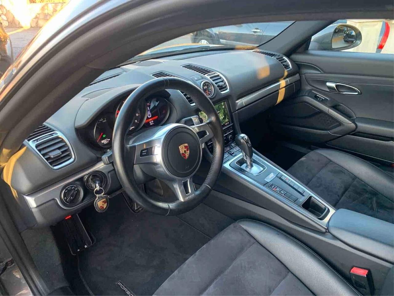 Porsche Cayman