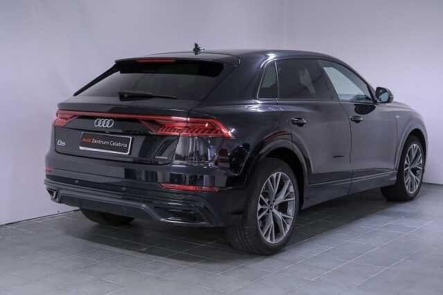 Audi Q8 50 TDI 286 CV quattro tiptronic Sport