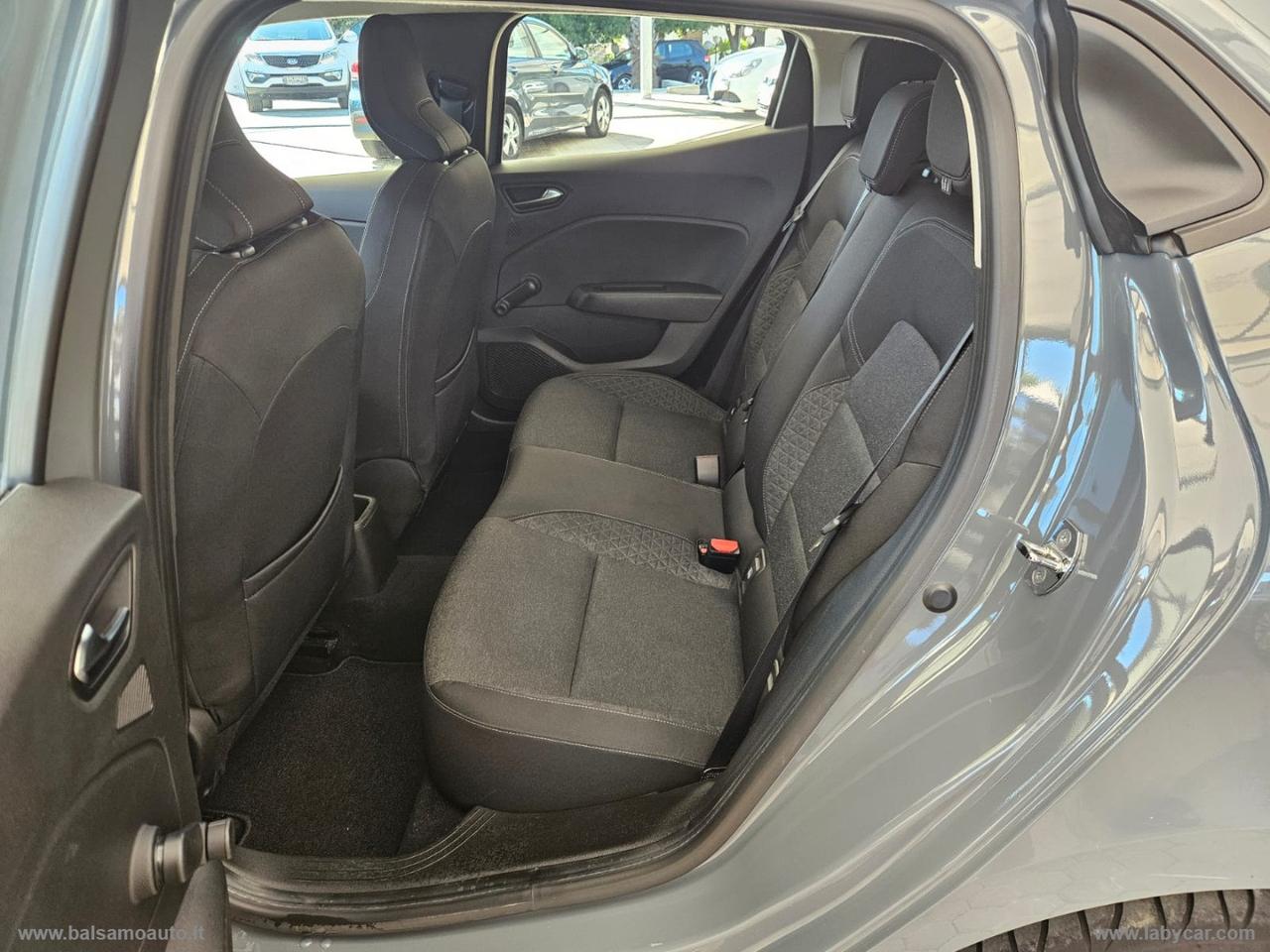 RENAULT Clio TCe 12V 100 CV 5p. Zen