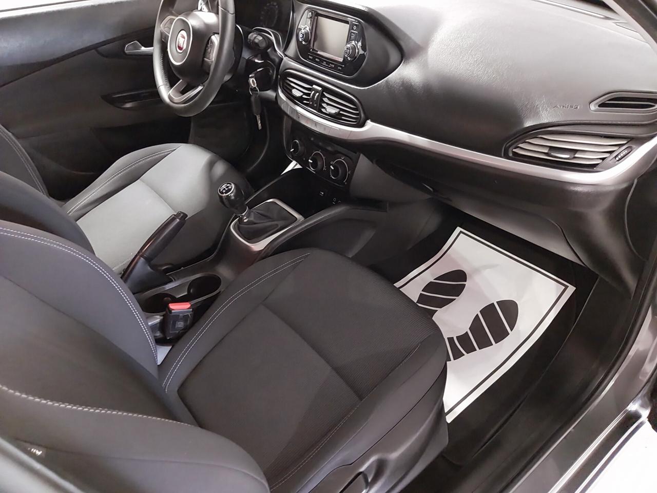 Fiat Tipo 1.3 mjt s&s Easy - ok neopatentati