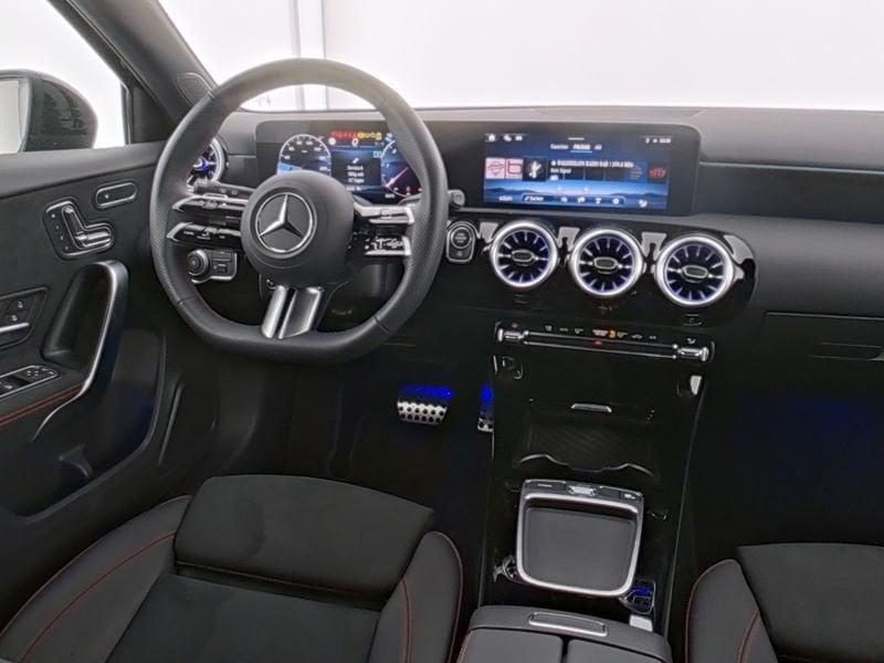 Mercedes-Benz Classe A 180 Automatic Advanced Plus AMG Line Night