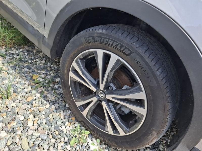 Nissan Qashqai 1.3 dig-t N-Connecta 140cv