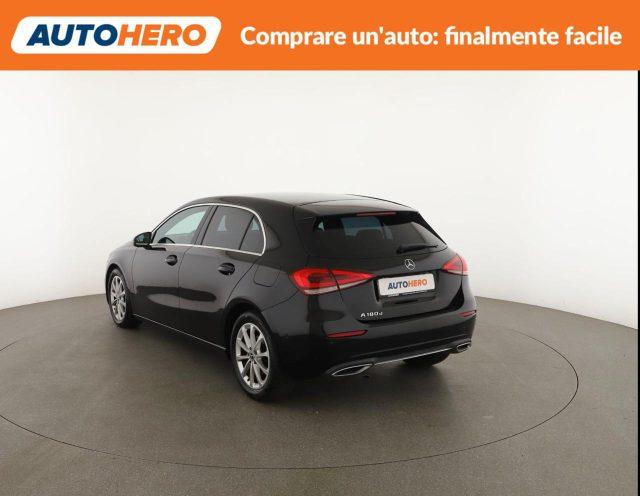 MERCEDES-BENZ A 180 d Automatic Business