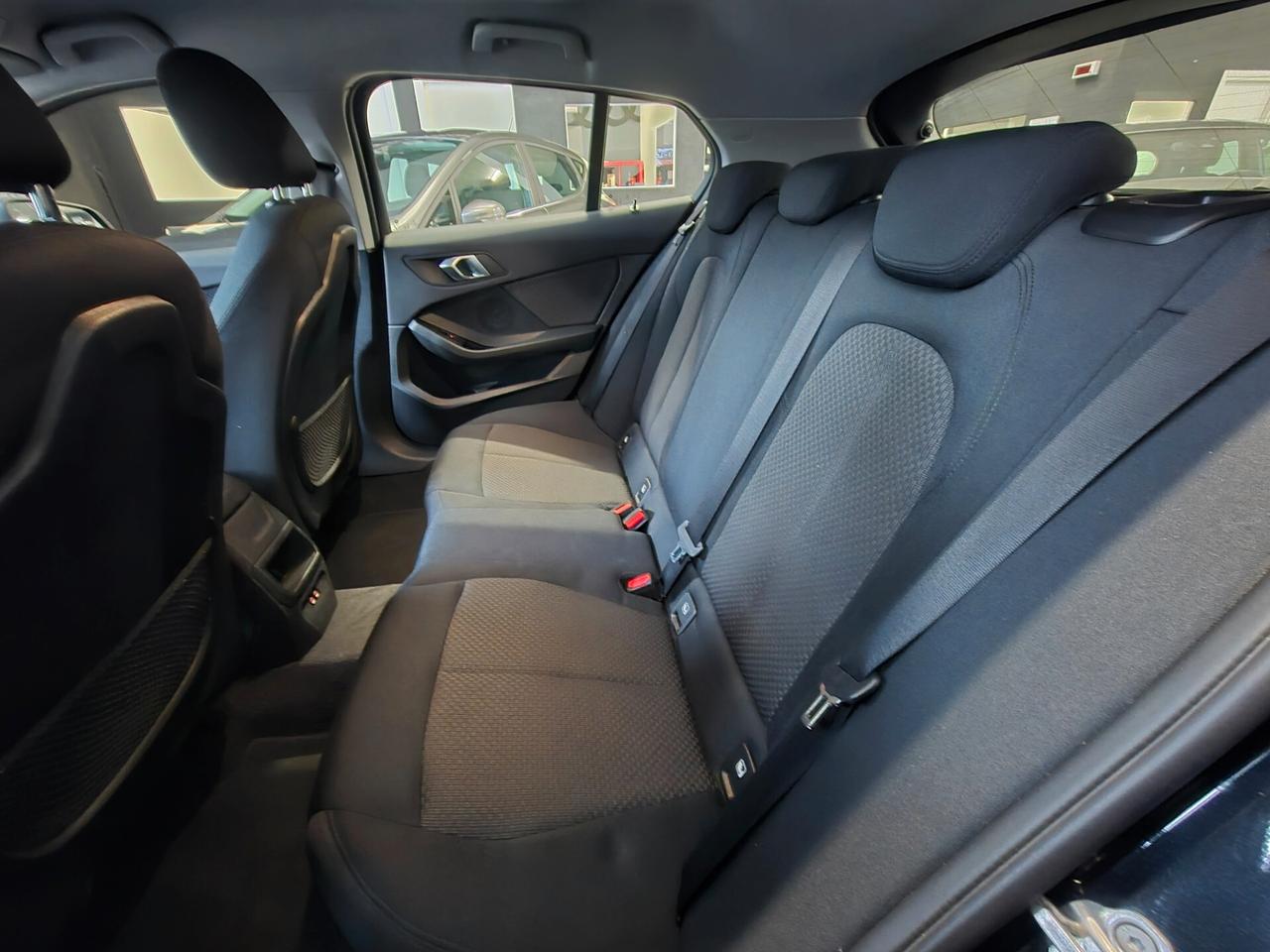 Bmw 116 116i 5p. Business Advantage