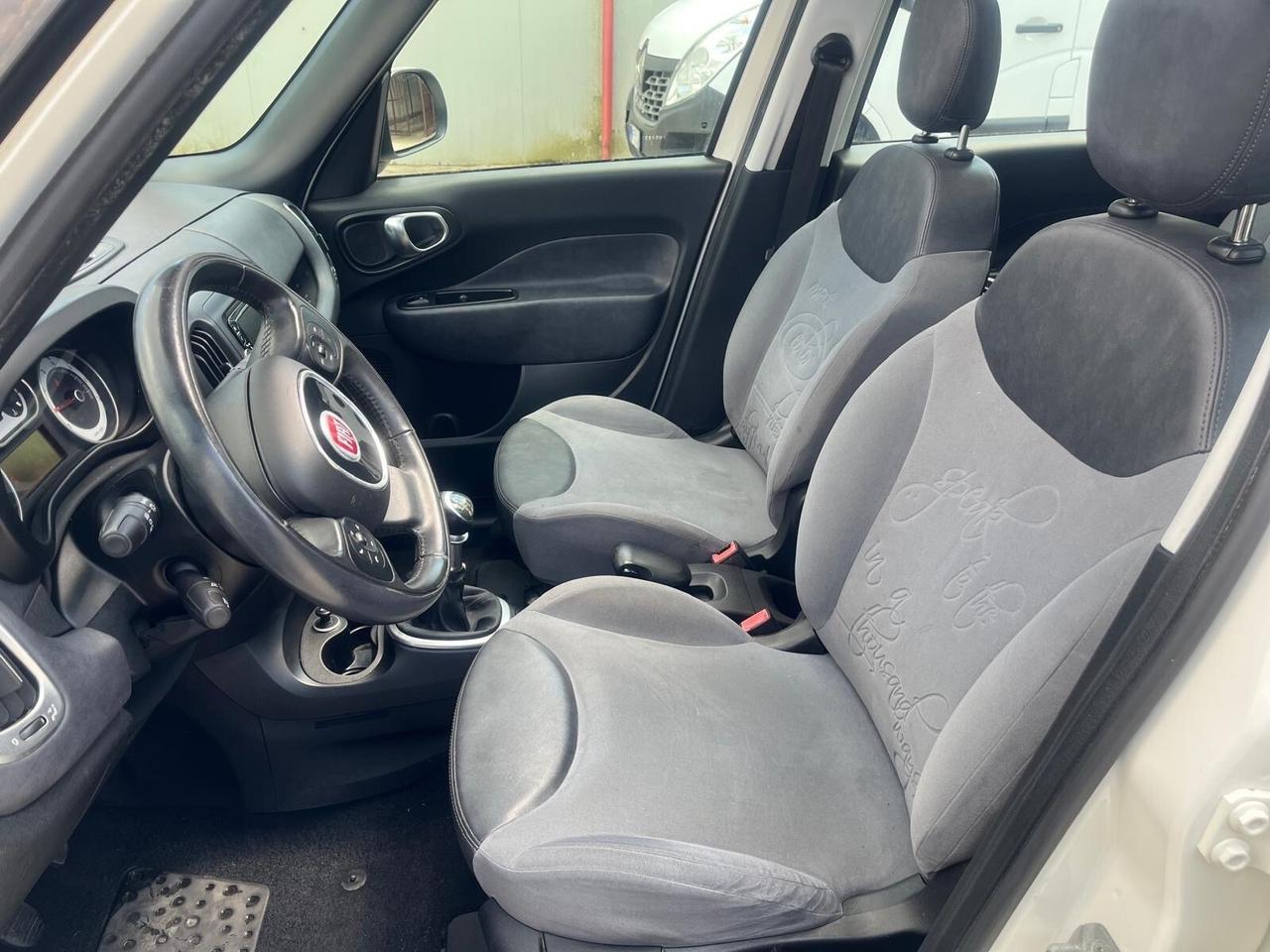 Fiat 500 L-1.6 mjt lounge-tetto apr-2013